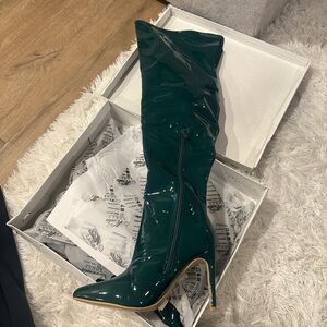 High Shine Emerald Knee-High Stiletto Boot